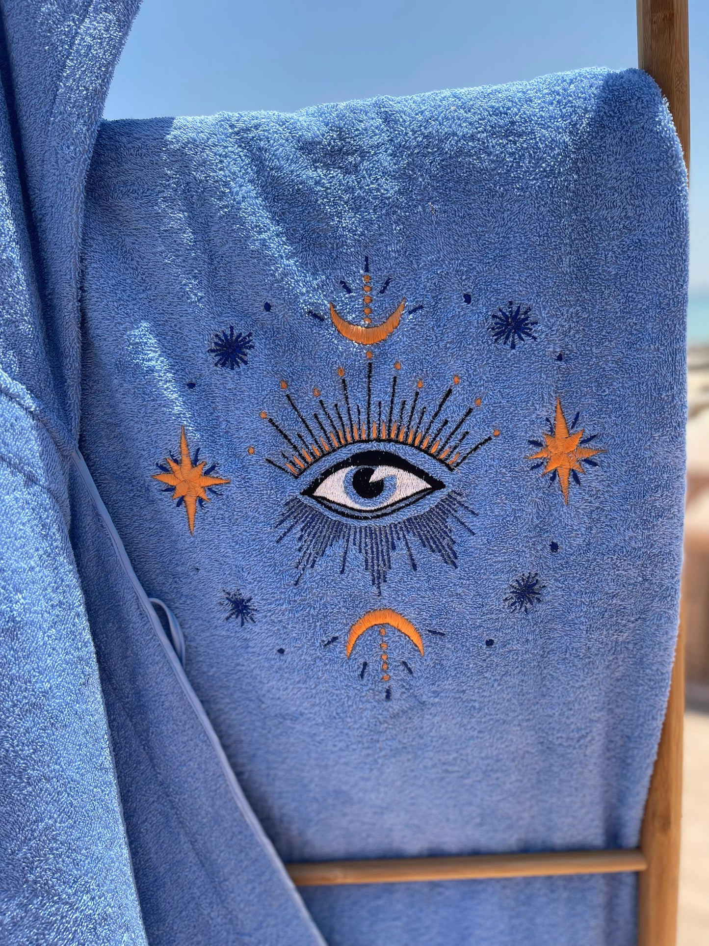 Women's Magical Eye Sky Blue Bisht