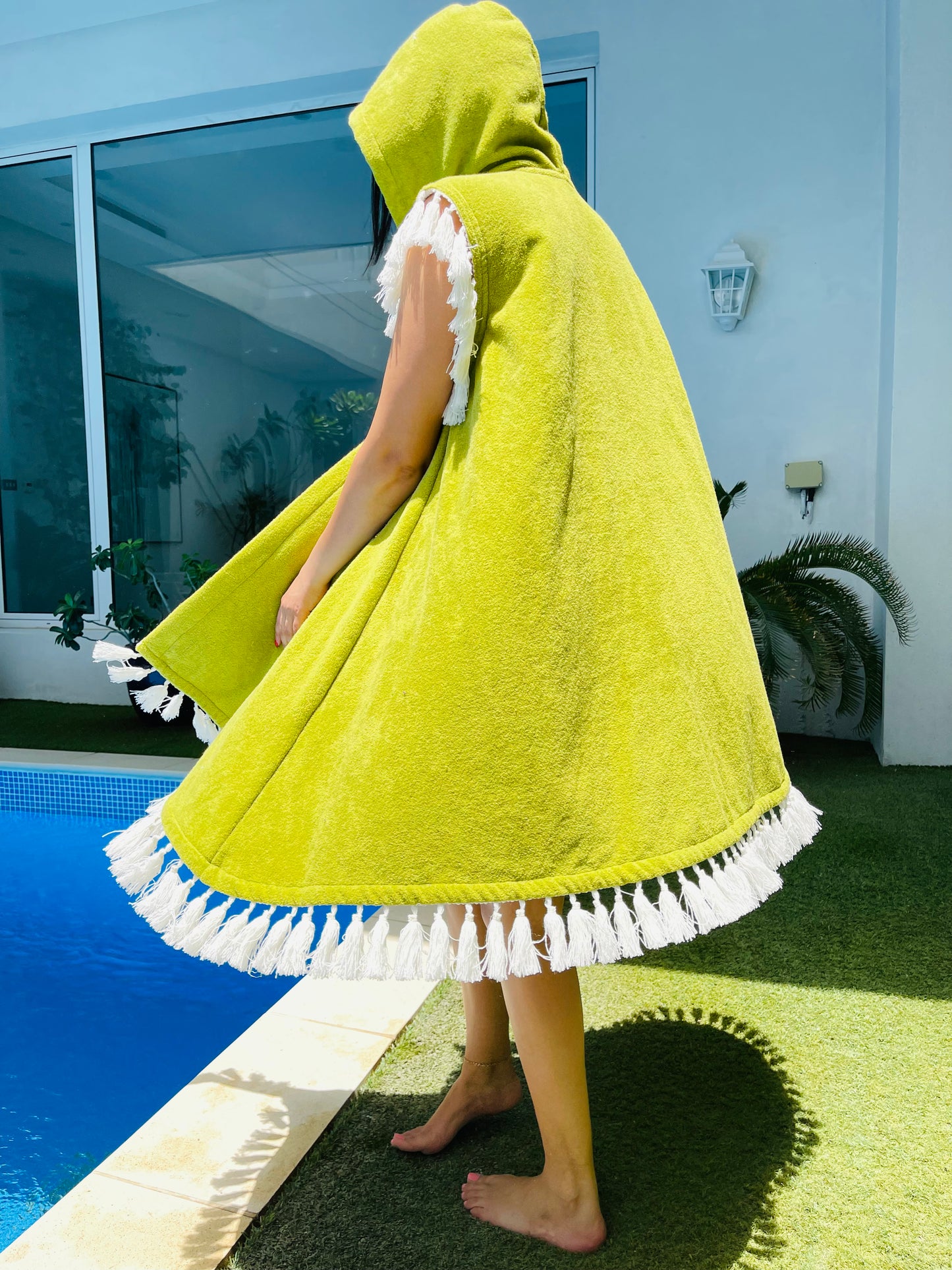 Women's Green Tassel Bisht