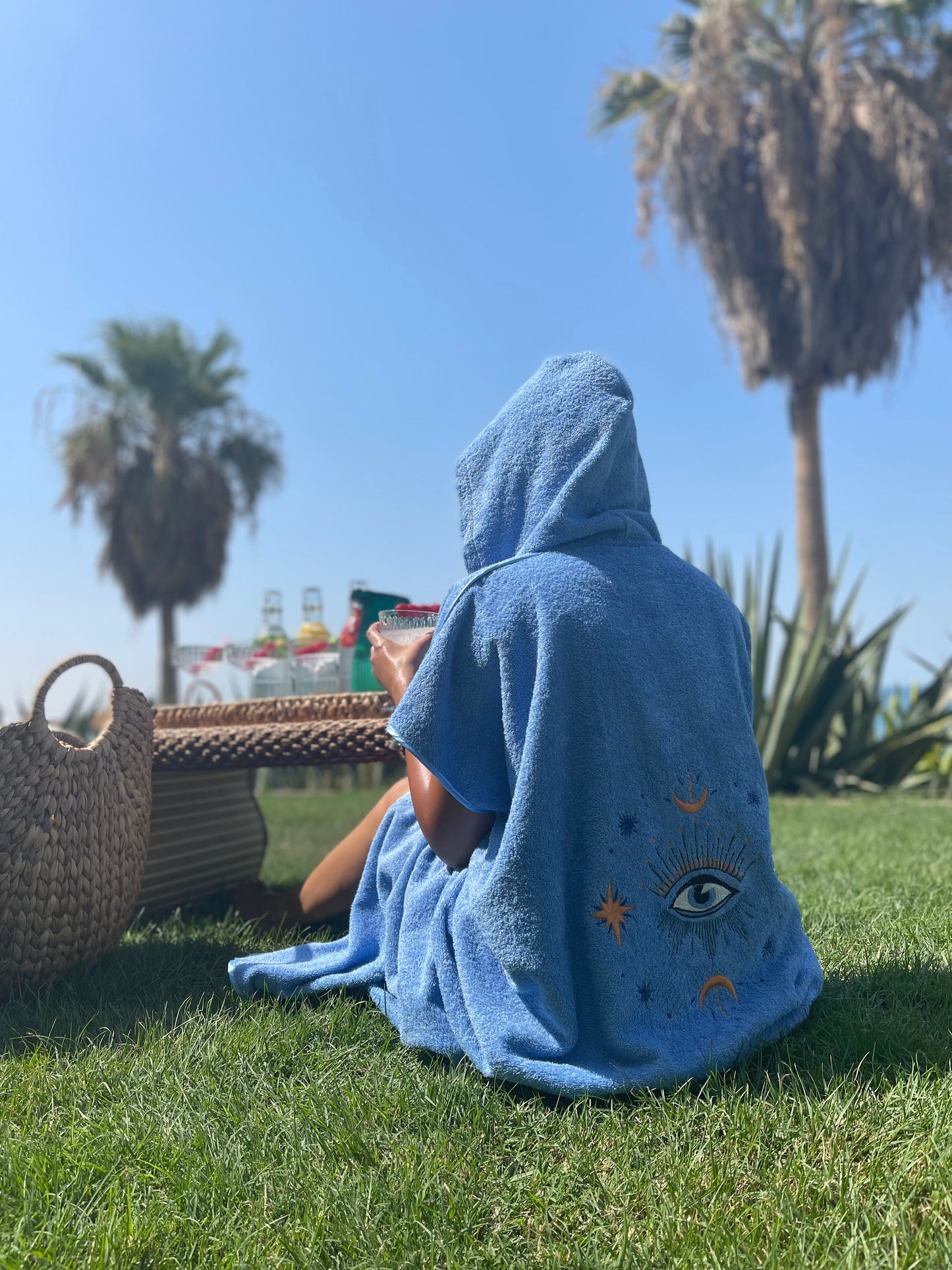 Women's Magical Eye Sky Blue Bisht
