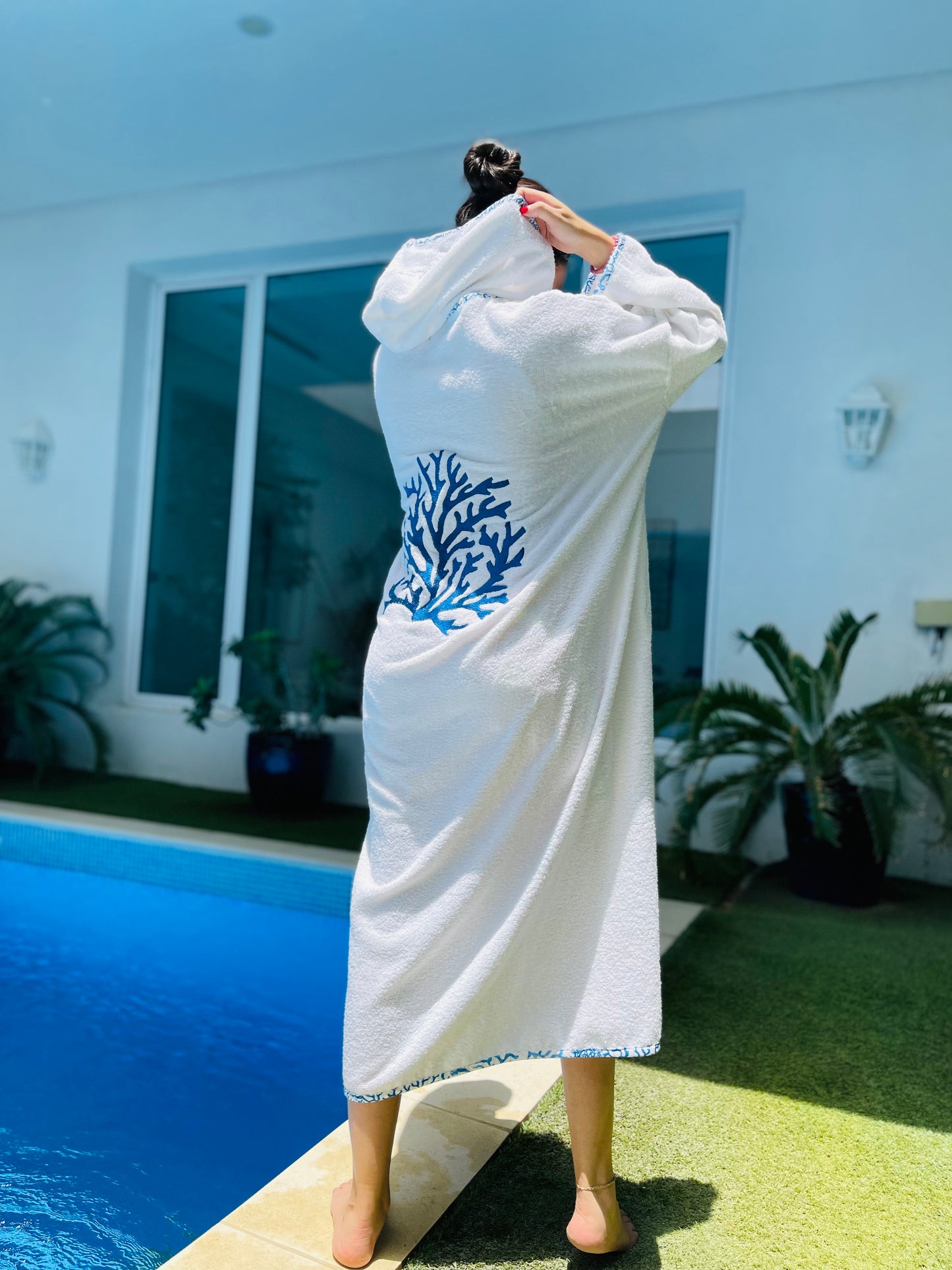 Women's White Coral Bisht